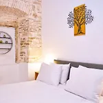 Corfu Casino In The Heart Of Town Apartment